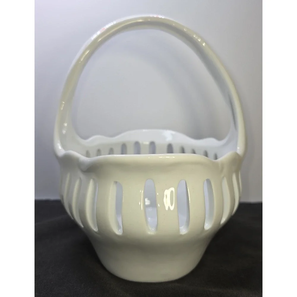 J Godinger Antique Reflections, White Porcelain Reticulated Handled Basket